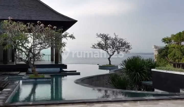 Villa Mewah dan Luas Balangan Kuta Selatan Bali