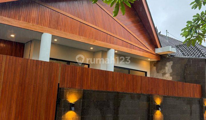 Villa Batu Dalung Dekat Padonan Canggu Bali 2