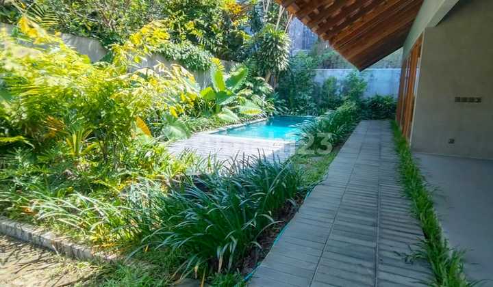 Villa Dekat Pantai Mertasari Sanur Bali
