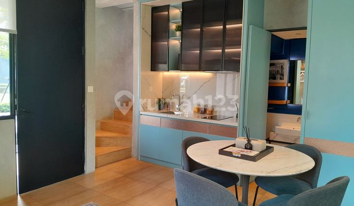 Dijual Rumah 2 Lantai Di Jalan Raya Gading Serpong Tangerang 2