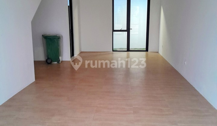 Ruko S H M 3 Lantai Garansi Cuan Ribuan Pelintas Setiap Hari Pasti Hidup Ramai Di Park Serpong Tangerang Ruko S H M 3 Lantai Garansi Cuan Ribuan Pelintas Setiap Hari Pasti Hidup Ramai Di Park Serpong Tangerang