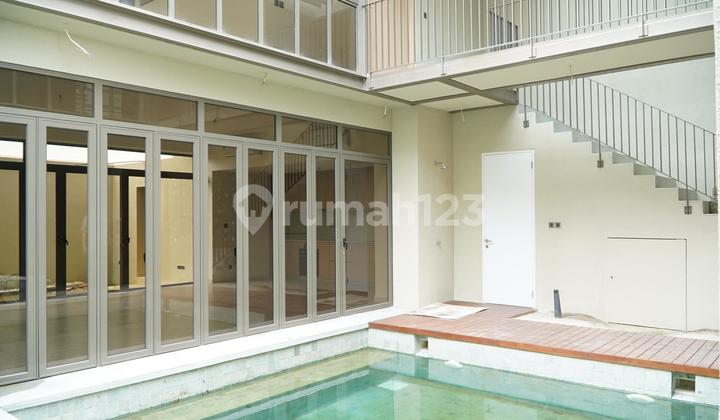 Villa Edisi Terbatas, Cluny Villa, Opus Bay, By Tuan Sing, Sekupang, Batam