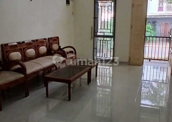 House in Beverly, Rented 60 Million Per Year, Central City Location, Batam Centre House in Beverly, Rented 60 Million Per Year, Central City Location, Batam Centre