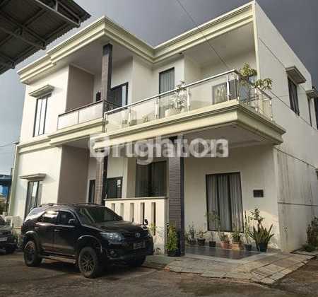 Rumah di Masyeba Kirana, Desin Mewah, Ala Eropa, Sirkulasi Udara Sangat Baik, Siap Ditempati, Lokasi Ditemgah Kota, Batam Centre Rumah di Masyeba Kirana, Desin Mewah, Ala Eropa, Sirkulasi Udara Sangat Baik, Siap Ditempati, Lokasi Ditemgah Kota, Batam Centre