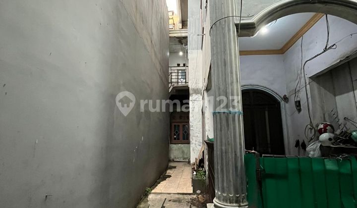 Dijual Rumah 2 Lantai, Berikut Kios Depan Rumah, Cilincing, Jakarta Utara