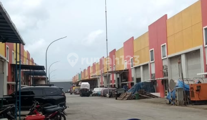 Gudang Bizpark Cakung Dekat Pelabuhan Tanjung Priok Gudang 2
