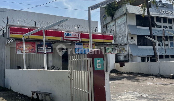 Strategic Building on Jend Sudirman Street, Bekasi Near Naga Supermarket Bekasi City Shop House Strategic Building on Jend Sudirman Street, Bekasi Near Naga Supermarket Bekasi City Shop House