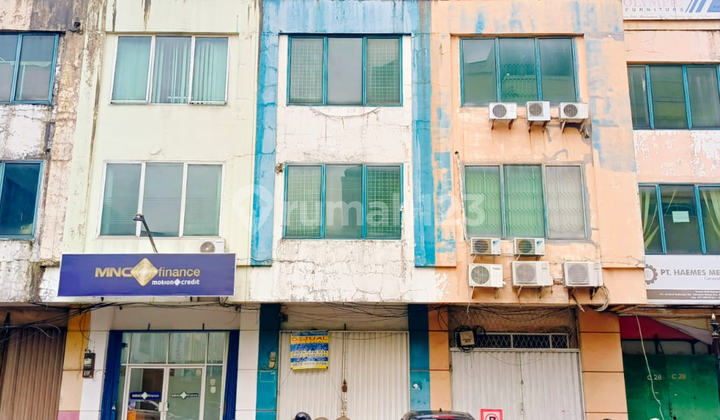 Ruko Strategiis di Bekasi Kota. Grandmal Ruko Strategiis di Bekasi Kota. Grandmal