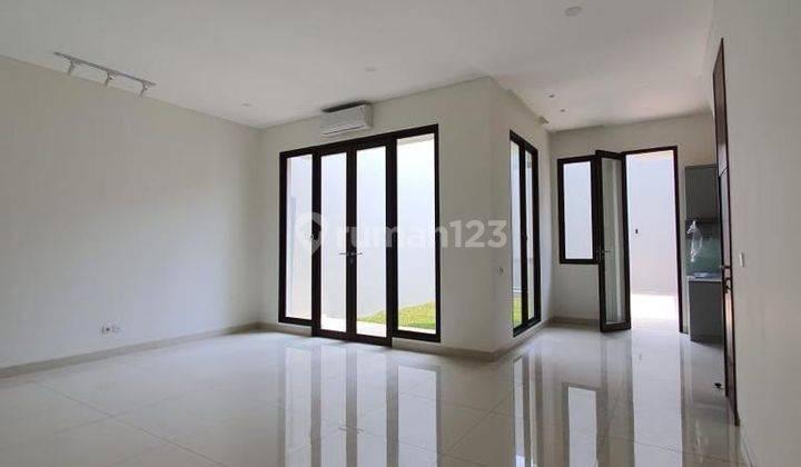 RUMAH BARU 2LANTAI PLUS BASEMENT DI PERMATA HIJAU 2