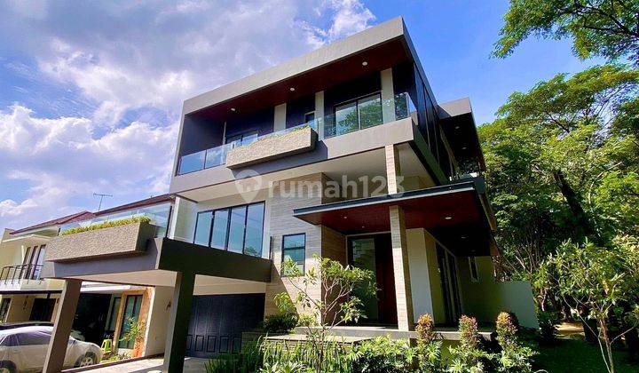 Rumah Baru 3 Lantai Semi Furnished Di Bsd