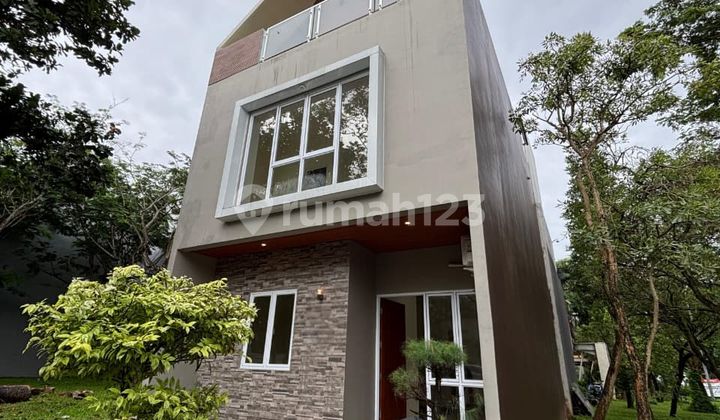 Rumah Whelford 6X14 Bangunan Mandiri Hook di Bsd Rumah Whelford 6X14 Bangunan Mandiri Hook di Bsd