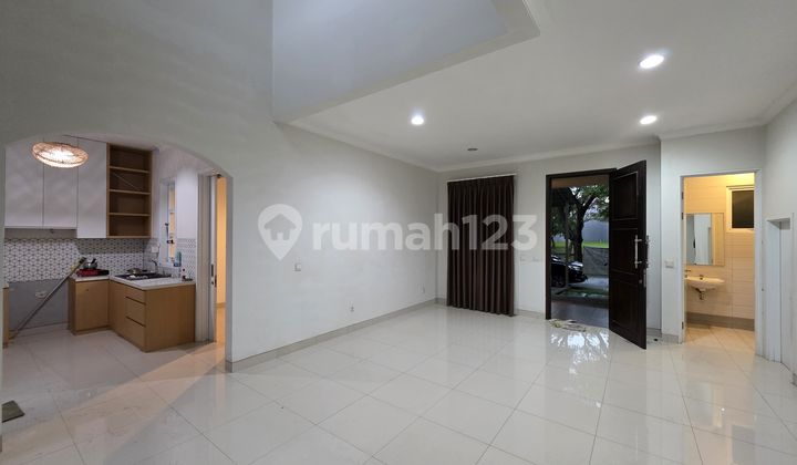 Vivacia House 10x18 Facing Park in Eminent BSD Vivacia House 10x18 Facing Park in Eminent BSD
