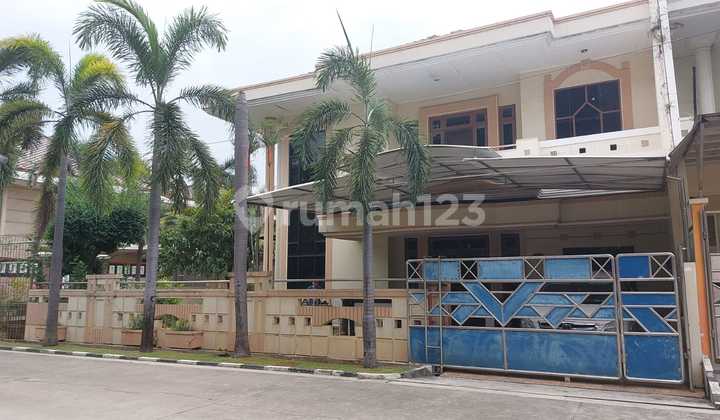 Rumah Green Garden 17x20 di Jakarta Barat