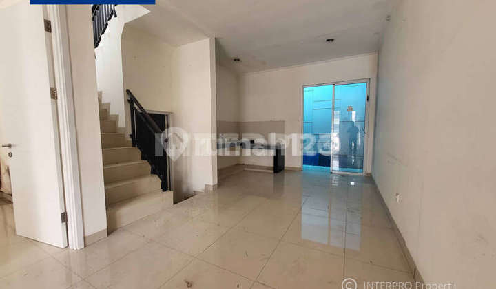 2-Story House for Sale in Green Puri, West Jakarta 2