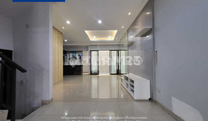 2-Story Semi-Furnished House for Sale in Green Lake City 2