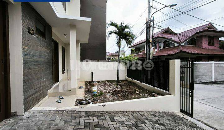 Rumah Dijual 2 Lantai Siap Huni Di Sunrise Garden 2