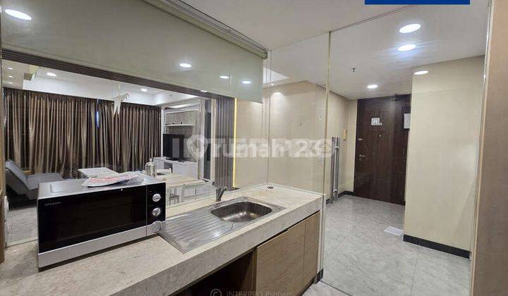 Apartemen St Moritz Tower Royal High Floor 3+1 Bedroom Dijual 2