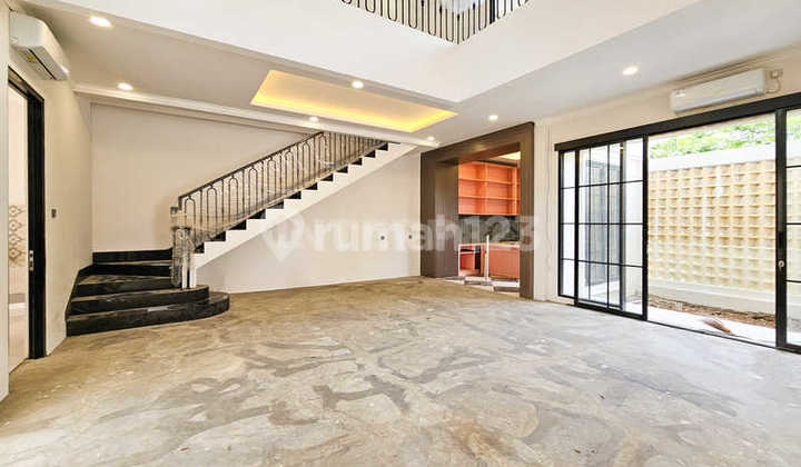 Luxury 2-Story House For Sale In Permata Regency West Jakarta 2