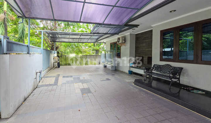 Rumah Hook 2 Lantai Semi Furnished Dijual Di Permata Buana 2