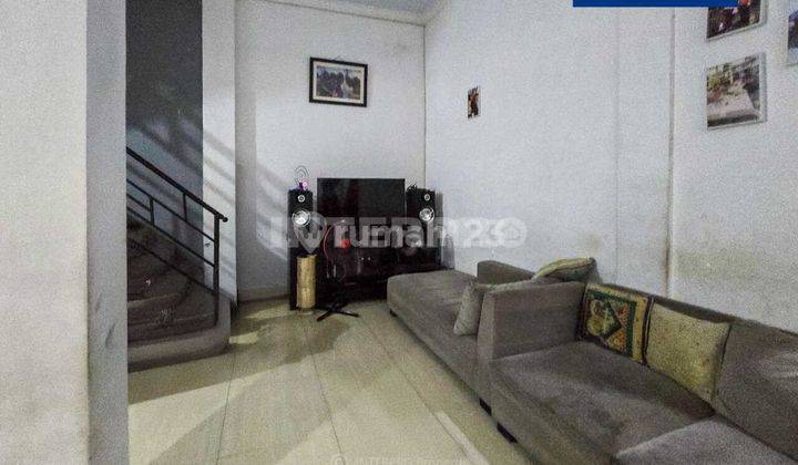 Rumah 1.5 Lantai Dijual Di Taman Aries Dekat Ruko Aries Niaga 2