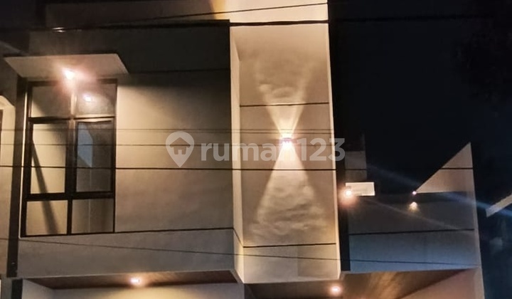 Rumah Baru 2 Lantai, Murah Di Tengah Kota Bandung 