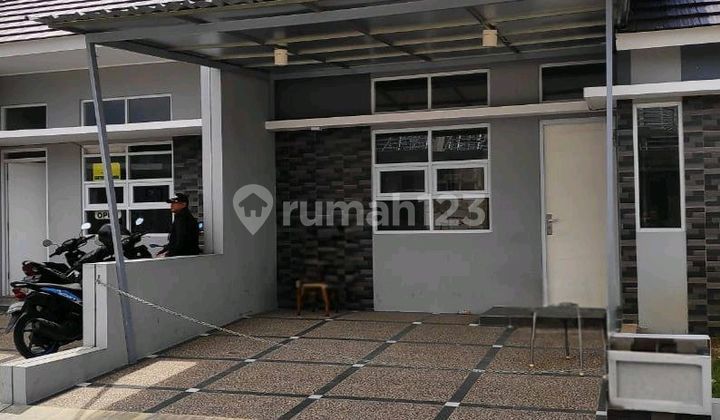 Rumah Jalan Utama Komplek De Sangkan Hurip Katapang Bandung Rumah Jalan Utama Komplek De Sangkan Hurip Katapang Bandung
