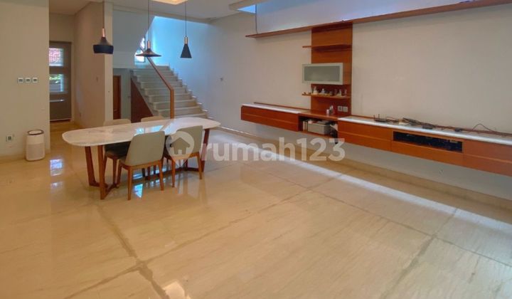 Dijual Rumah 2½ Lantai,tengah Kota,sayap Gatot Subroto Bandung 2