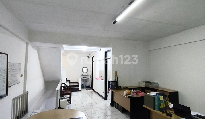 3-Storey Shop House, Suitable for Shop, Office, Warehouse, Near Pasko Toll Road 2
