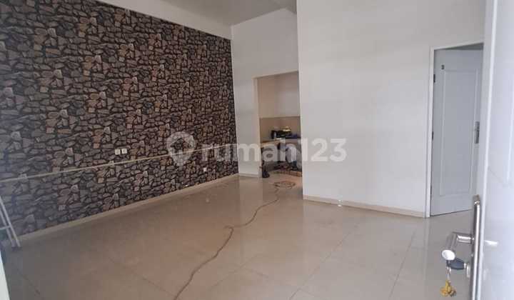 Rumah Jalan Utama Komplek De Sangkan Hurip Katapang Bandung 2