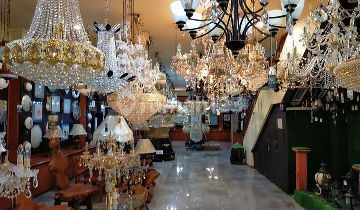 Tj42*dijual Toko Jalan Manyar*nol Jalan Raya