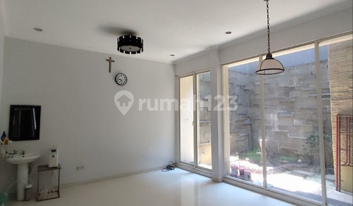 Yes 247*Minimalist Beach House Ready to Live, Semi-Furnished* 1