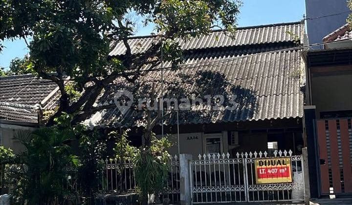 R40 For Sale Strategic House Wisma Permailt 407 (L-shaped) 2