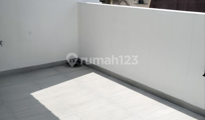 Yes 202*new American House Pondok Tjandra* Yes 202*new American House Pondok Tjandra*