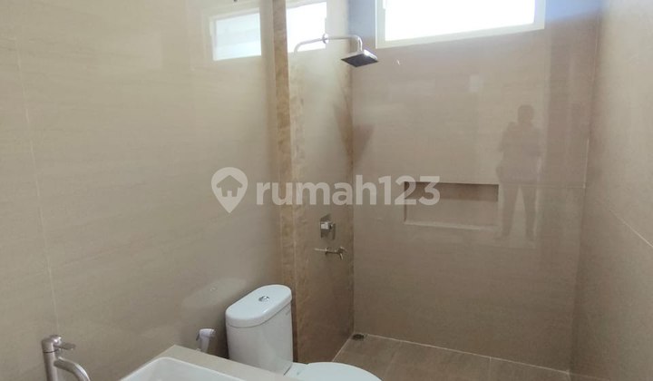 Mic - Baru Gress‼️*rumah Manyar Tirtoyoso Selatan*