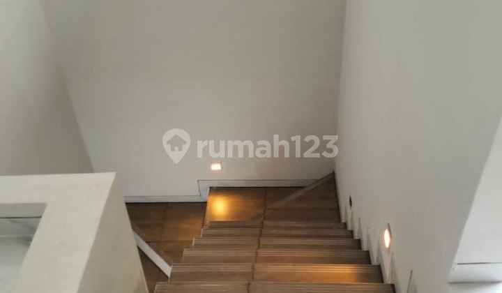 S73*New Fresh Modern Minimalist House Mulyosari* 2