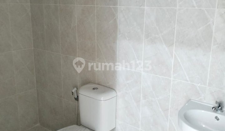 Sim 186 *rumah Baru Semolowaru Modern Minimalis*