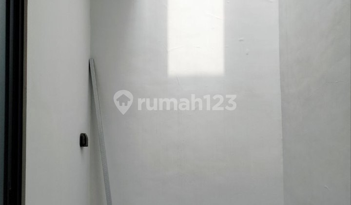 Sim 199*rumah New Gress 2 Lantai Pondok Tjandra* Sim 199*rumah New Gress 2 Lantai Pondok Tjandra*