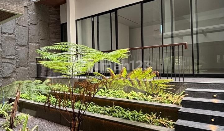 Tj167*Modern Minimalist House for Sale*