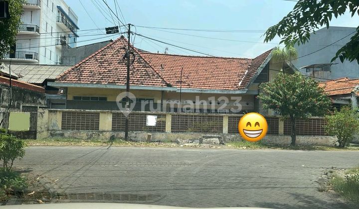 R111 House for Sale in Ngagel Tama Tengah 1