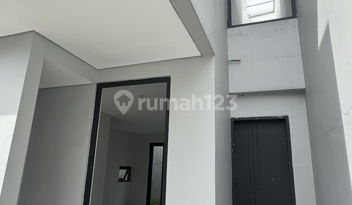 Micbaru Gress ‼️*rumah Gayung Kebonsari Style Modern Scandinavian* 2