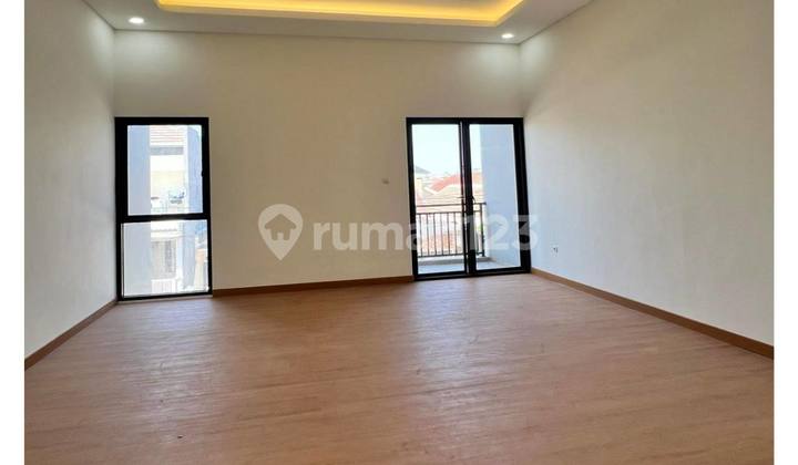 R153 Brand New Modern Nirwana Eksekutif