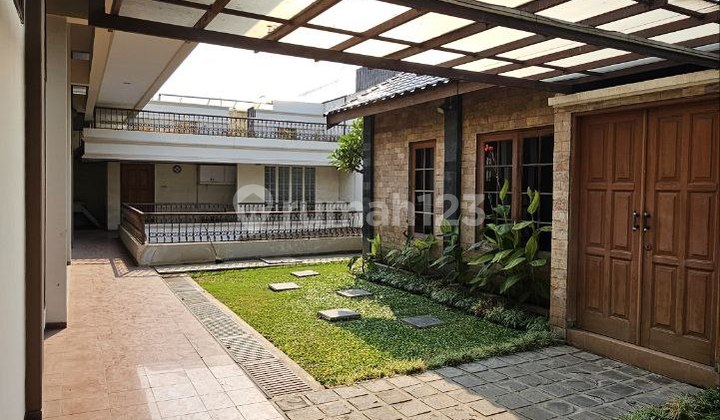 Tev ‼️ *hot Listing Jarang Ada**rumah Komersial Siap Pakai*jl.nginden Intan  2