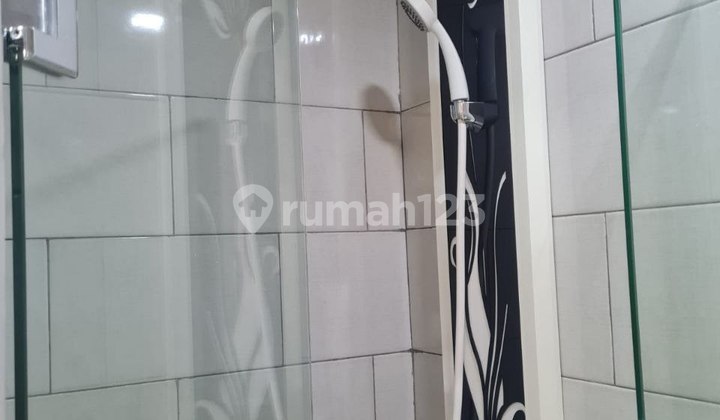 Tj75*Apartment Amor for Sale**Above Pakuwon City Mall*