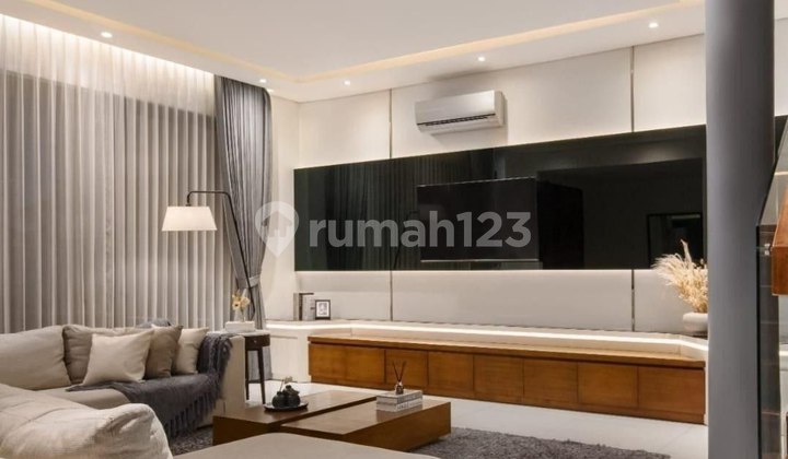 Tio ‼️ *super Hot Listing**luxury House 3 Lantai* *pakuwon City*✅️ Ruang Gym + Serbaguna✅️ Ruang Kantor 2
