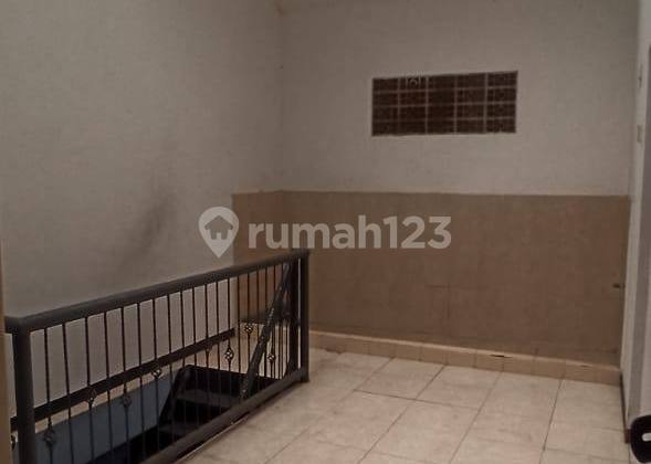 R26 Dijual Rumah Nirwana Eksekutif 2