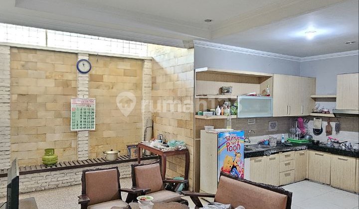 Mic - Di Bawah Harga Apraisal‼️*dijual Rumah Kost Siwalankerto Timur Surabaya*✅️450 M Dari Kampus Petra✅️lokasi Samping Kelihatan Gedung Baru Uk. Petra Mic - Di Bawah Harga Apraisal‼️*dijual Rumah Kost Siwalankerto Timur Surabaya*✅️450 M Dari Kampus Petra✅️lokasi Samping Kelihatan Gedung Baru Uk. Petra