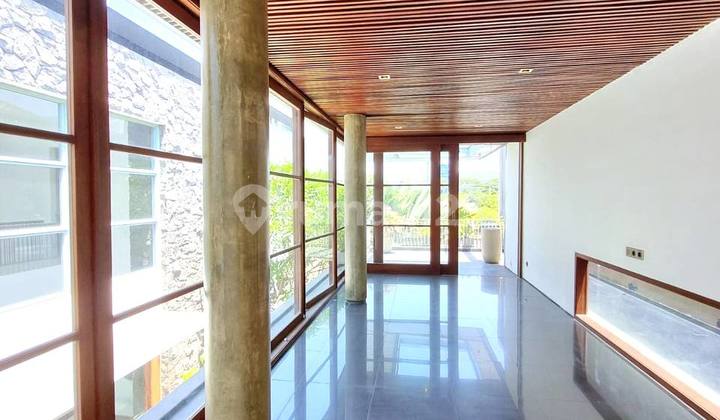 Mic - Bagus Mewah Ala Vila Bali *rumah Pakuwon City Villa Royal*✅kolam Renang & Semi Furnish✅cluster Depan Dekat Pcm, Papaya, Cita Hati School Mic - Bagus Mewah Ala Vila Bali *rumah Pakuwon City Villa Royal*✅kolam Renang & Semi Furnish✅cluster Depan Dekat Pcm, Papaya, Cita Hati School