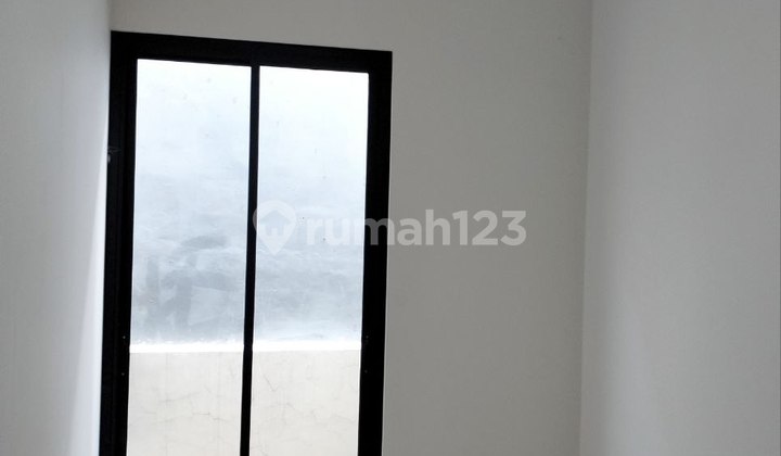 Sim 201*dijual Rumah New Gress Pondok Tjandra* 2