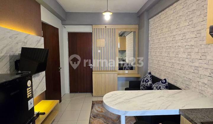 R126 for Sale Fully Renovated Gunawangsa Manyar Tower A • 9th Floor 2