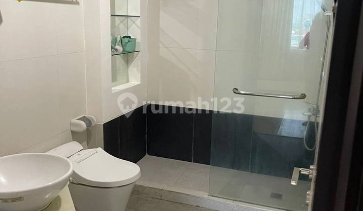 R138dijual Kondominium Prime Location Sheraton Surabaya 2